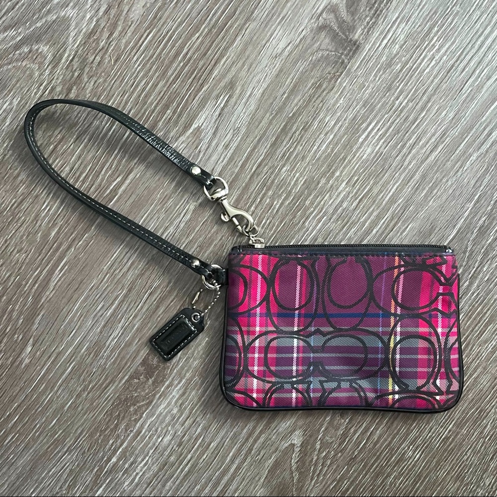 NWOT Coach Wristlet